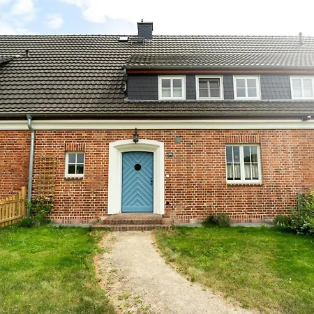 Ferienhaus-walnutcottage * Rechlin